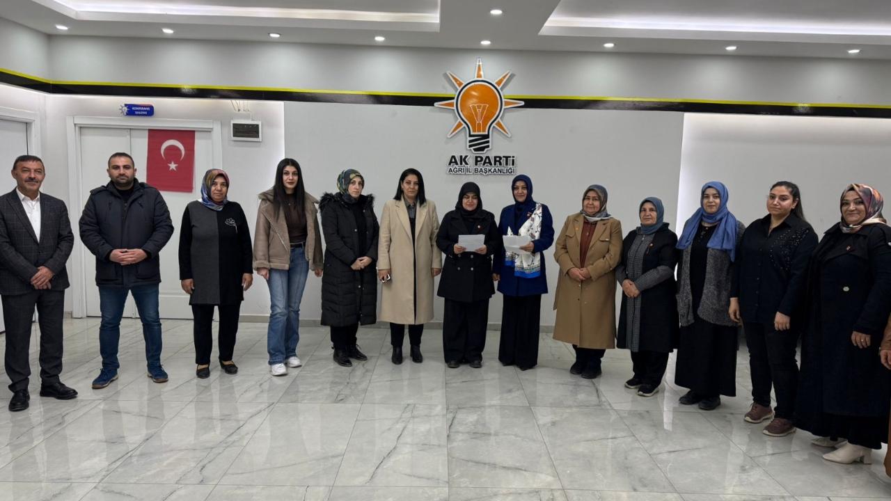 AK Parti Kadın Kolları’ndan 25 Kasım Mesajı: “Şiddetle Mücadelede Sıfır Tolerans”