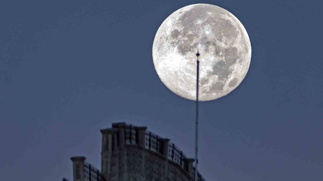 Ay, yılın en yakın anlarında Bitlis’e veda etti