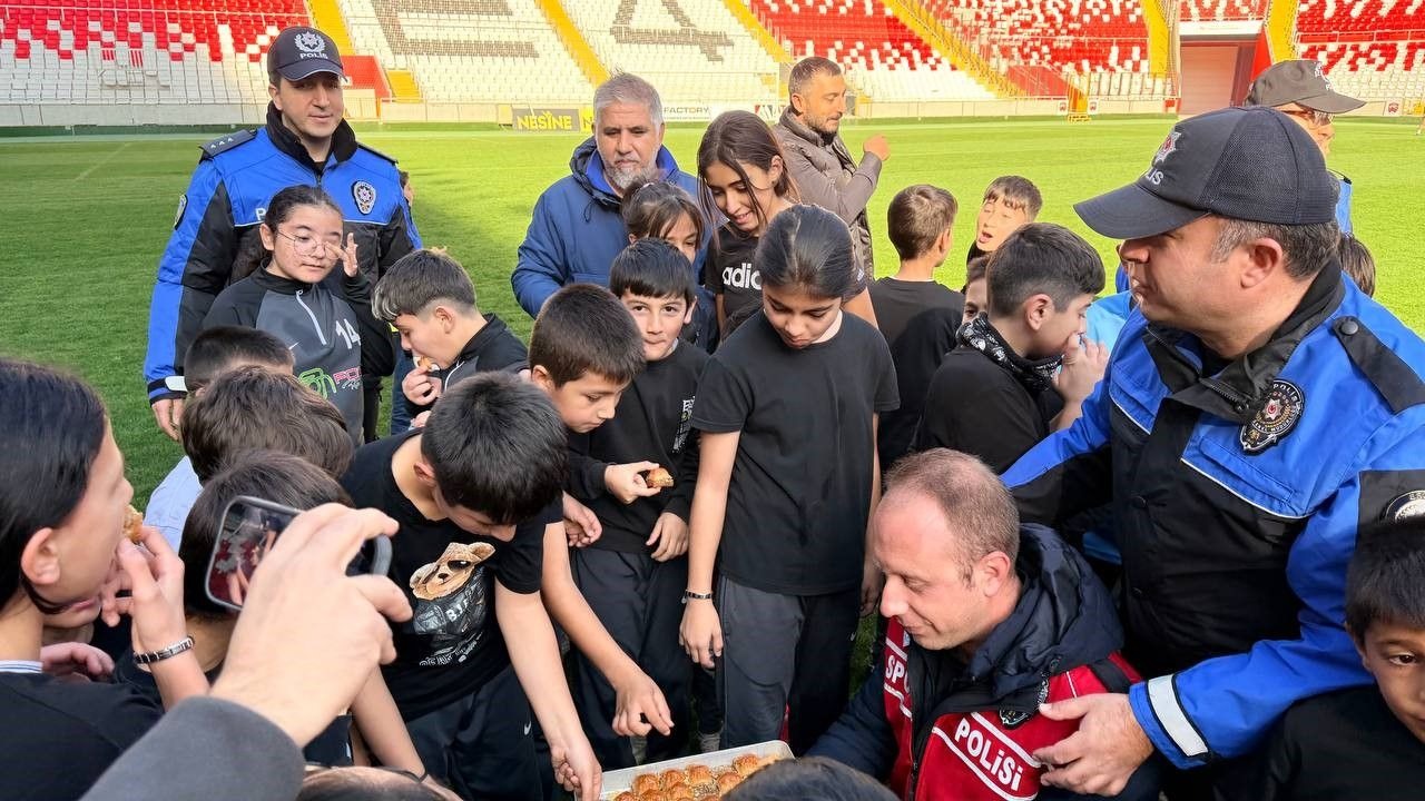 Binlerce gence dokunan proje: Değer Erzincan sahada
