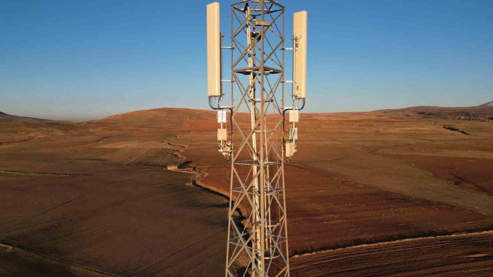 Bitlis&#039;in Gedikpınar ile Çıtak köylerinde şebeke sorunu çözüldü