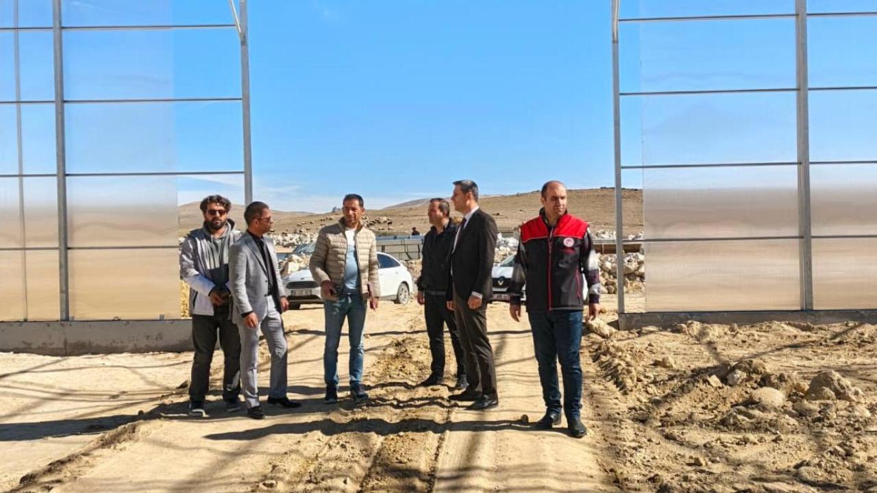 Diyadin’de Jeotermal Sera Yatırımları Hız Kesmeden Sürüyor