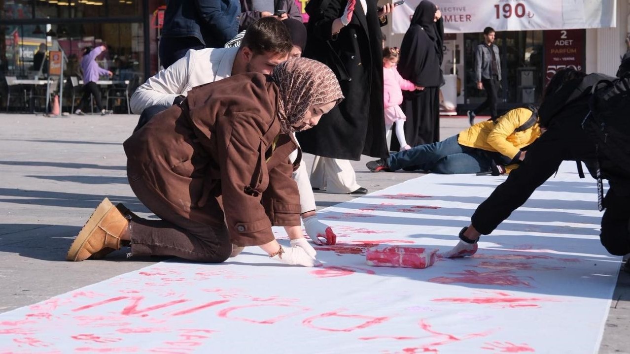 Erzincan’da &quot;Şiddete Hayır&quot; çağrısı