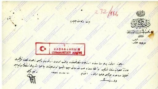 Erzurum Valisine İstiklal Madalyası