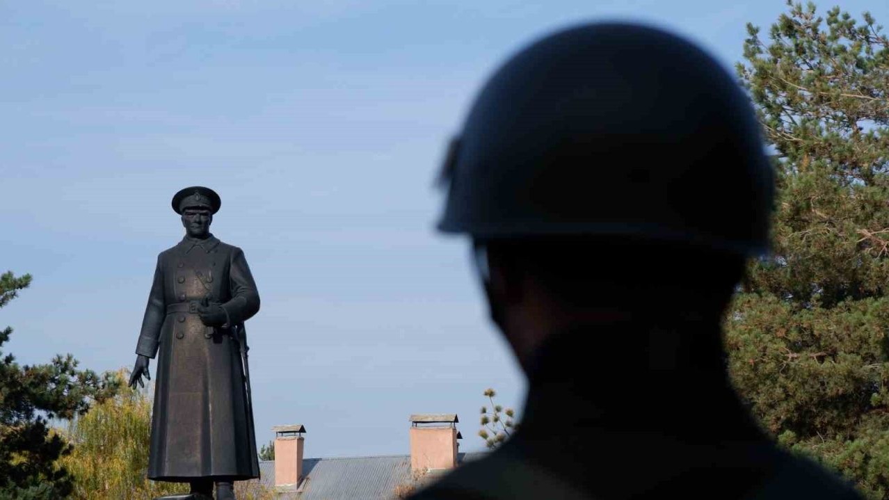 Erzurum’da 10 Kasım’da Atatürk saygıyla anıldı