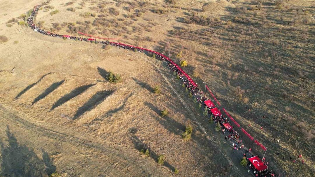 Erzurum’da 148 yıl önceki kahramanlık ruhu bir kez daha yaşatıldı