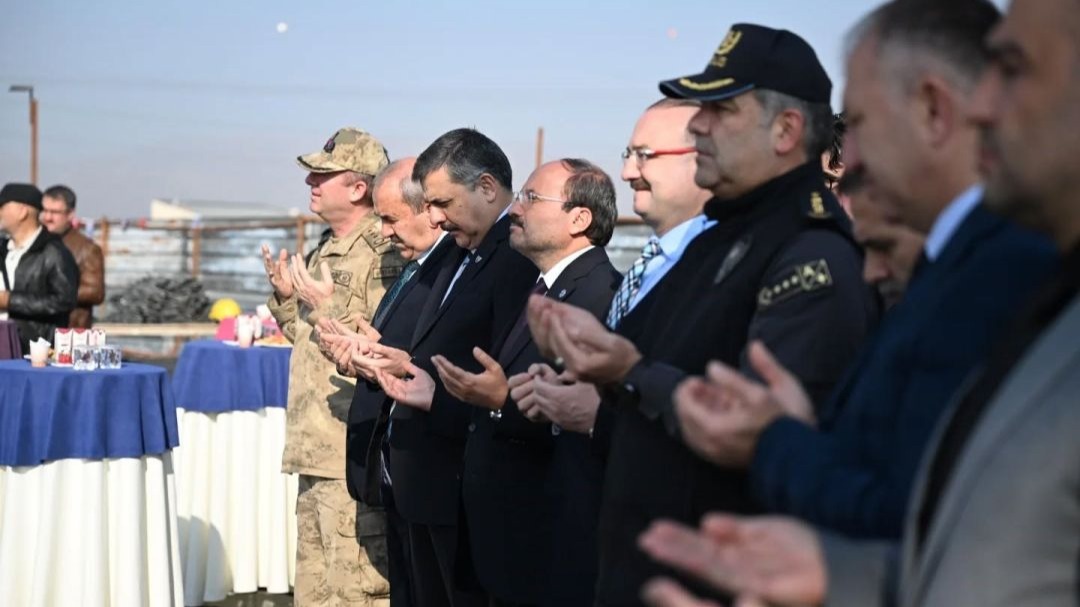 ETÜ Spor Bilimleri Fakültesi eğitim binası için temel atma töreni düzenlendi