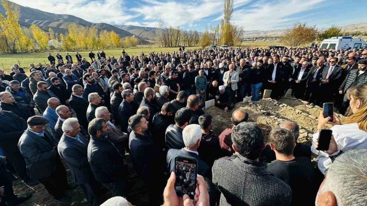 Gürpınar’daki feci kazada ölü sayısı 4’e yükseldi