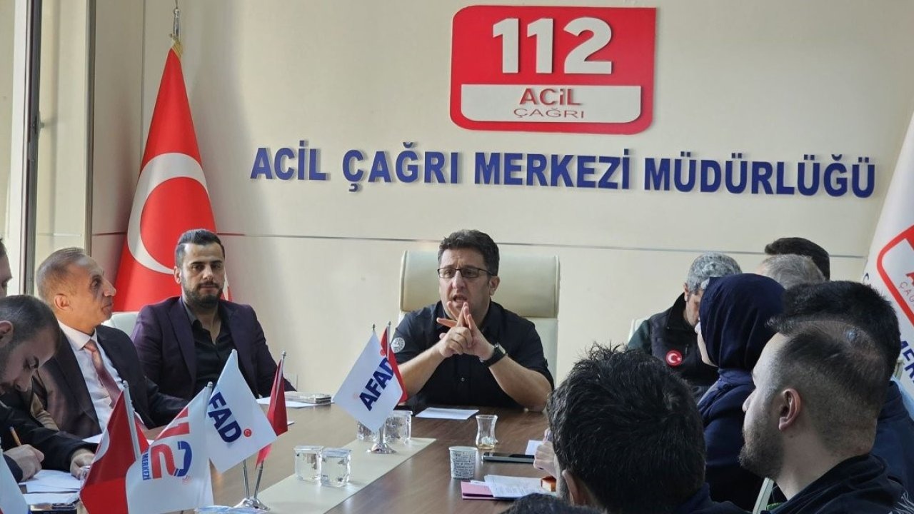 Hakkari’de masa başı tatbikatı