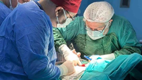 Hakkari&#039;nin Derecik Devlet Hastanesinde ilk guatr ameliyatı başarıyla gerçekleştirildi