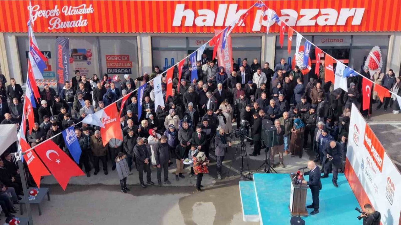 Halk Pazarı’nın 9’ncu şubesi Toki’lerde açıldı