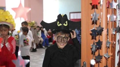 Hamur’da Öğrenciler Hayal Gücünü Şapkalarla Yarıştırdı