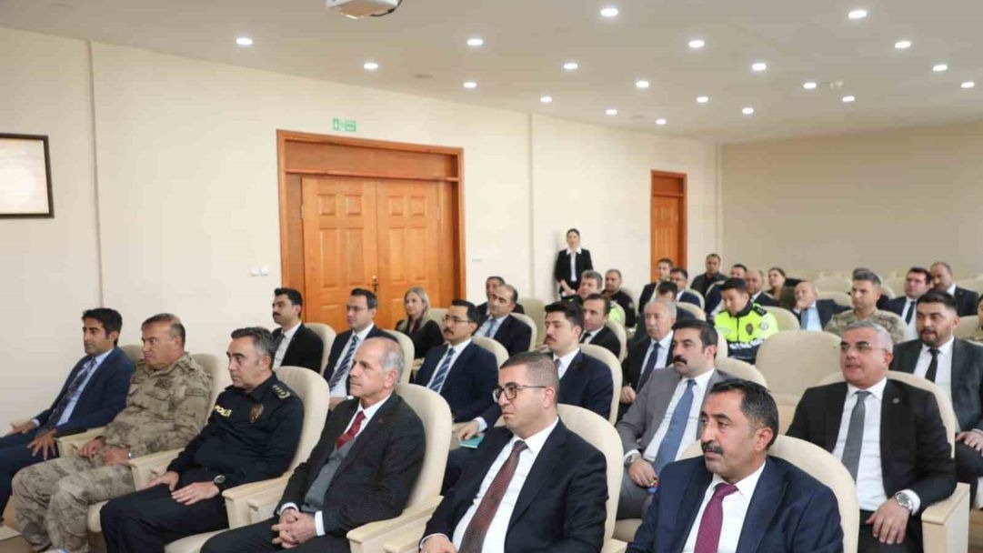 Havalar soğuda, kış tedbirleri masaya yatırıldı