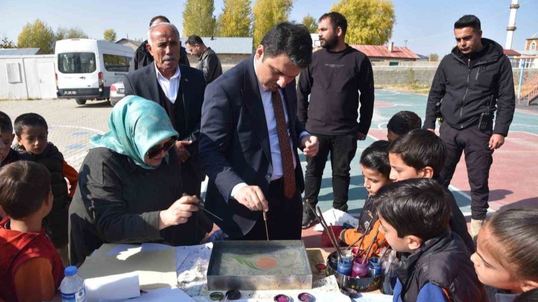 İpekyolu’nda minik yürekler sanatla buluştu