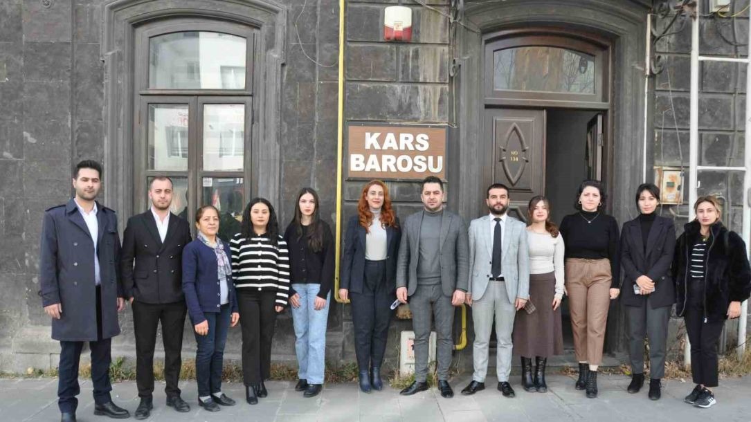 Kars Barosu Kadına Şiddete dikkat çekti
