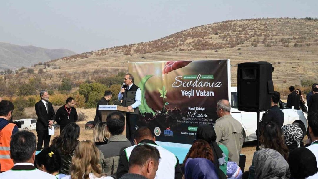 Malatya’da 733 bin fidan toprakla buluştu