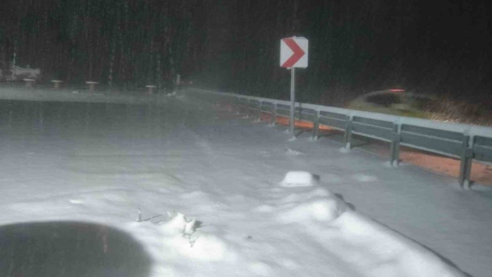 Malatya’da kar yağışı ulaşımı olumsuz etkiledi