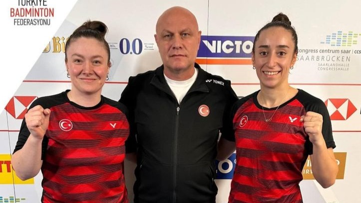 Milli badmintoncular Avrupa’da yarı finalde