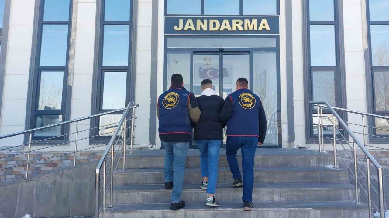 Muş’ta 4 yıl hapisle aranan şahıs yakalandı