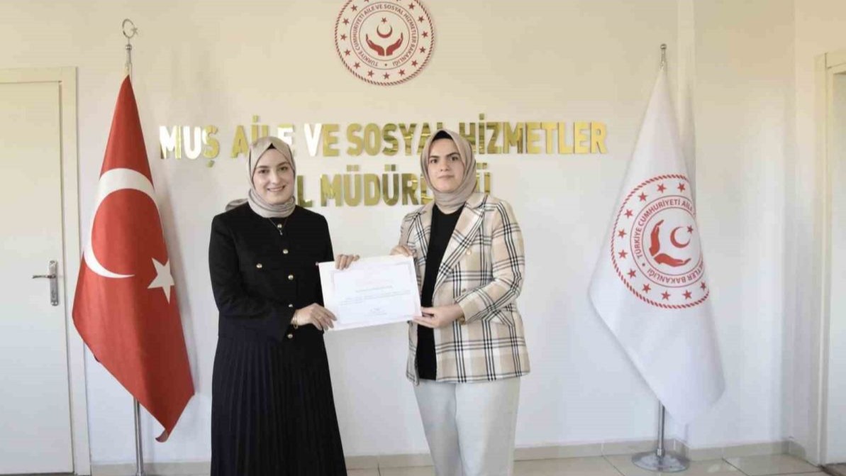 Muş’ta &quot;Çocukluk Çağı Travmaları ve Mücadele&quot; konulu eğitim düzenlendi