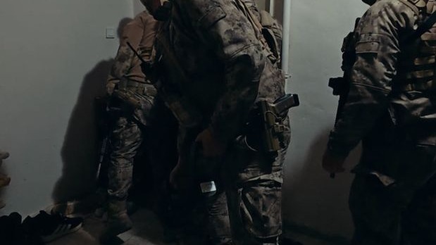 Polis Muş’ta uyuşturucu operasyonu gerçekleştirdi: 2 tutuklama