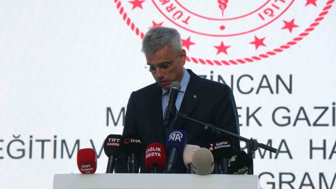 Sağlık Bakanı Memişoğlu: &quot;Türkiye, sağlıkta bölgesinin güven veren ülkesi hâline geldi&quot;