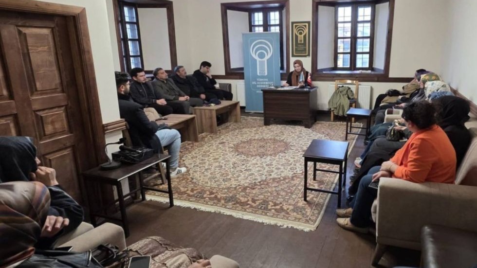 TDED Erzurum’un Konuğu Gamze Akçıl; &quot;Yabancılara Türkçe öğretimi Türkiye’nin kültürel diplomasisine katkı sağlamaktadır&quot;