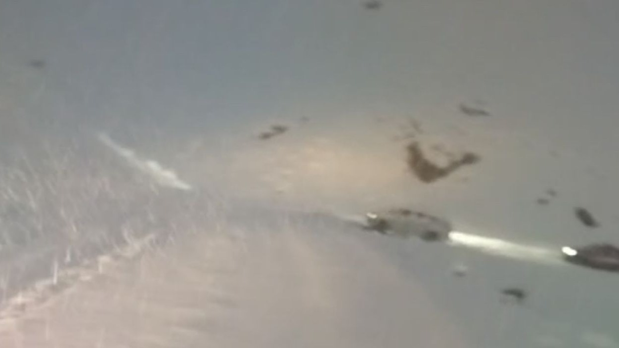 Yüksekova’da yoğun kar nedeniyle mahsur kalan vatandaşların imdadına Mehmetçik yetişti