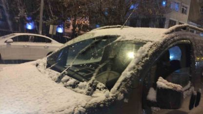 Ardahan yağan karla beyaza büründü