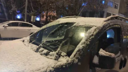 Ardahan yağan karla beyaza büründü