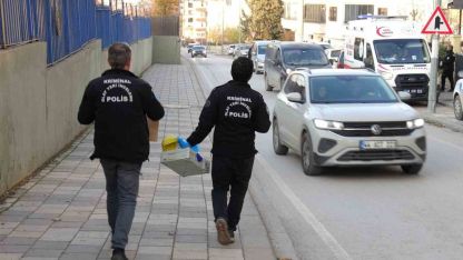 61 yaşındaki kadın evinde ölü bulundu