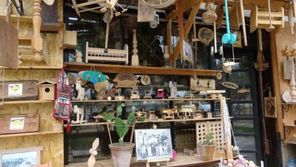 Yarım asırdır ağaçlara şekil veriyor