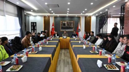 Ağrı’da öğrencilere üniversite gezisi ve emniyet söyleşisi düzenlendi