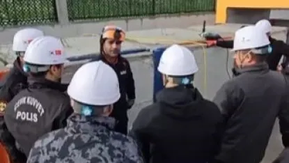 Çevik kuvvet polisine  ‘’Enkazda Arama ve Kurtarma Temel Eğitimi’’