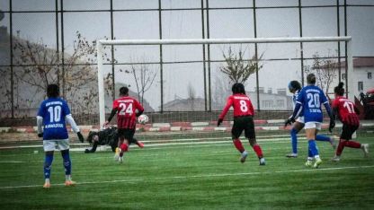 Turkcell Kadın Futbol Süper Ligi: Hakkarigücü: 0 - Yüksekova SK: 1