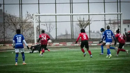 Turkcell Kadın Futbol Süper Ligi: Hakkarigücü: 0 - Yüksekova SK: 1