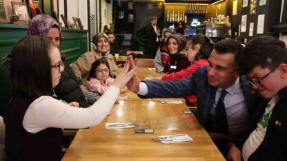 Erzurum Aile ve Sosyal Hizmetler İl Müdürü Hasan Aykut: "Sevgi köprüsü ile gönülden gönüle bağ kuruyoruz"