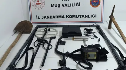 Jandarma Muş’ta kaçak kazı operasyonunda 4 kişi gözaltına aldı