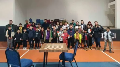 Hakkari’de ‘satranç il birinciliği’ yapıldı