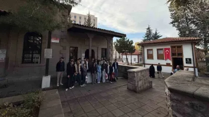 Hakkarili öğrenciler Ankara gezisinden döndü