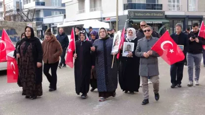 Vanlı annelerin evlat nöbeti 114’üncü haftasında
