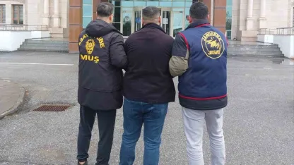 Muş’ta 20 yıl kesinleşmiş hapis cezası bulunan hükümlü JASAT tarafından yakalandı