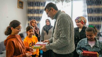 Vali Ali Çelik’ten Şehit Er Halit Tatlı’nın ailesine ziyaret