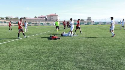 Erciş Örenespor: 2 - İpekyolu Belediyesi Gençlikspor: 3