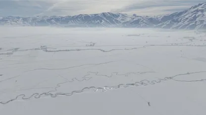 Hakkari Yüksekova’nın kar altındaki menderesleri hayran bırakıyor