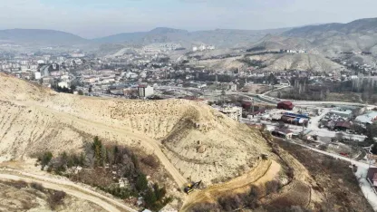 Darende’de Millet Bahçesi için ilk kazma vuruldu