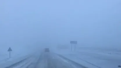 Ardahan’da kar yağışı ulaşımı aksattı