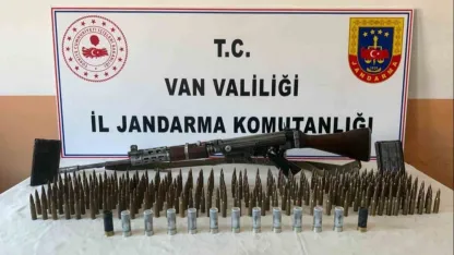 Erciş’te Belçika yapımı uzun namlulu silah ele geçirildi