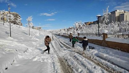 Muş’ta eğitime kar engeli: Okullar 1 gün tatil