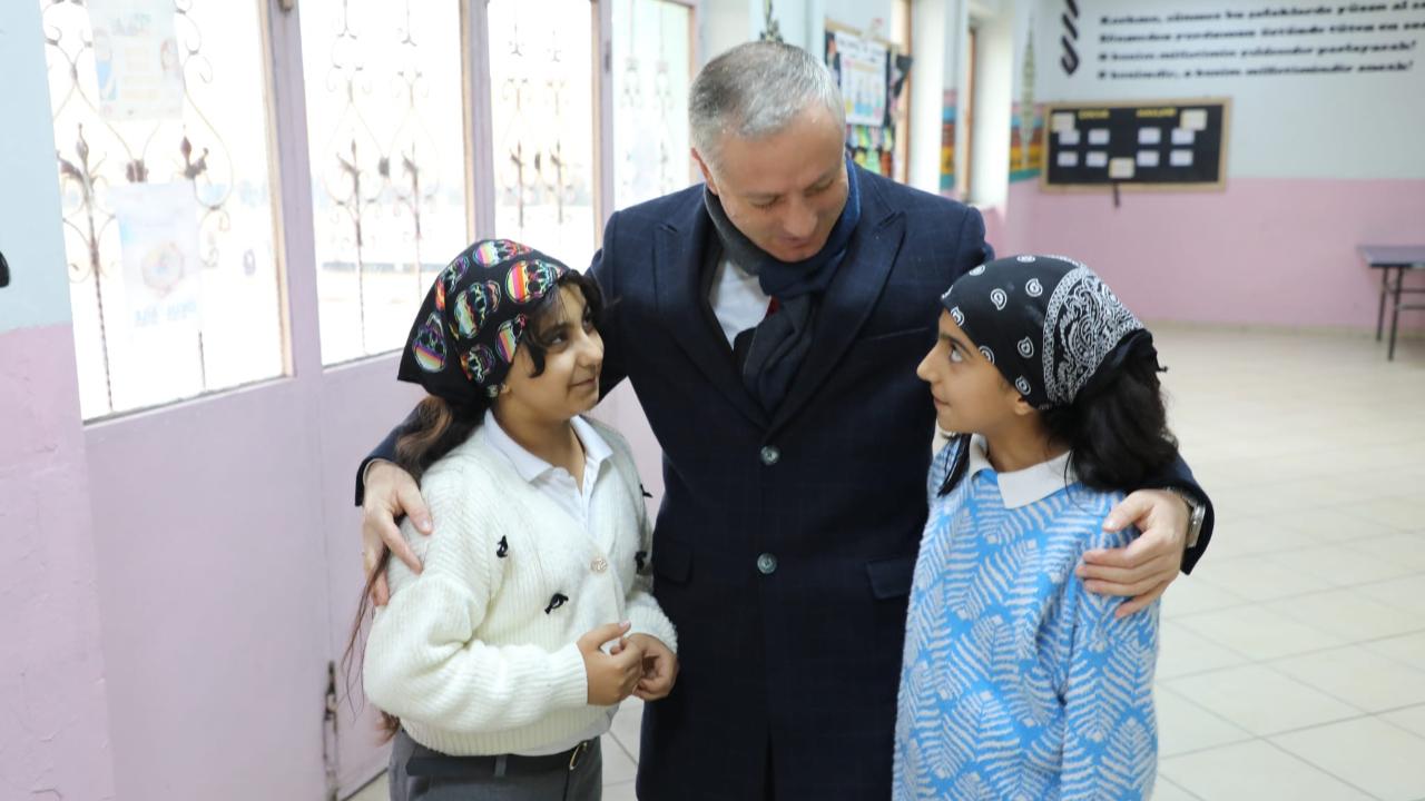 Ağrı İl Müdürü Kökrek: “Eğitimde sürdürülebilir başarının temelinde öğretmen vardır”