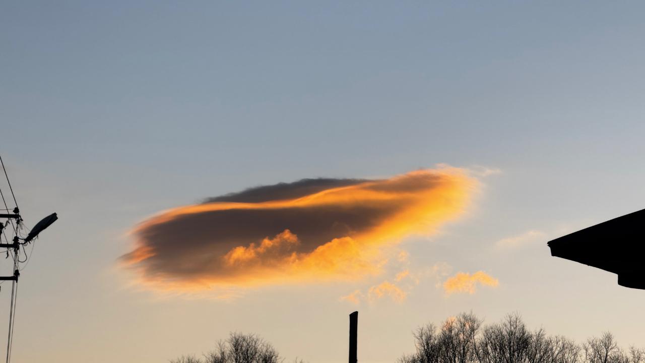 Ağrı Semalarında Mercek Bulutu Görsel Şölen Oluşturdu